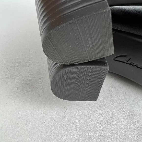 Clarks Womens Black Block Heel Zip Bootie Shootie Ankle Boot Comfort size 8.5 - Picture 14 of 16